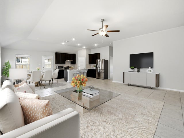 1132 Amber Lake, Seguin