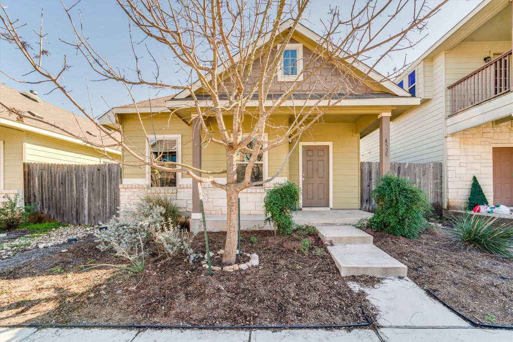 4525 Senda Lane, Austin