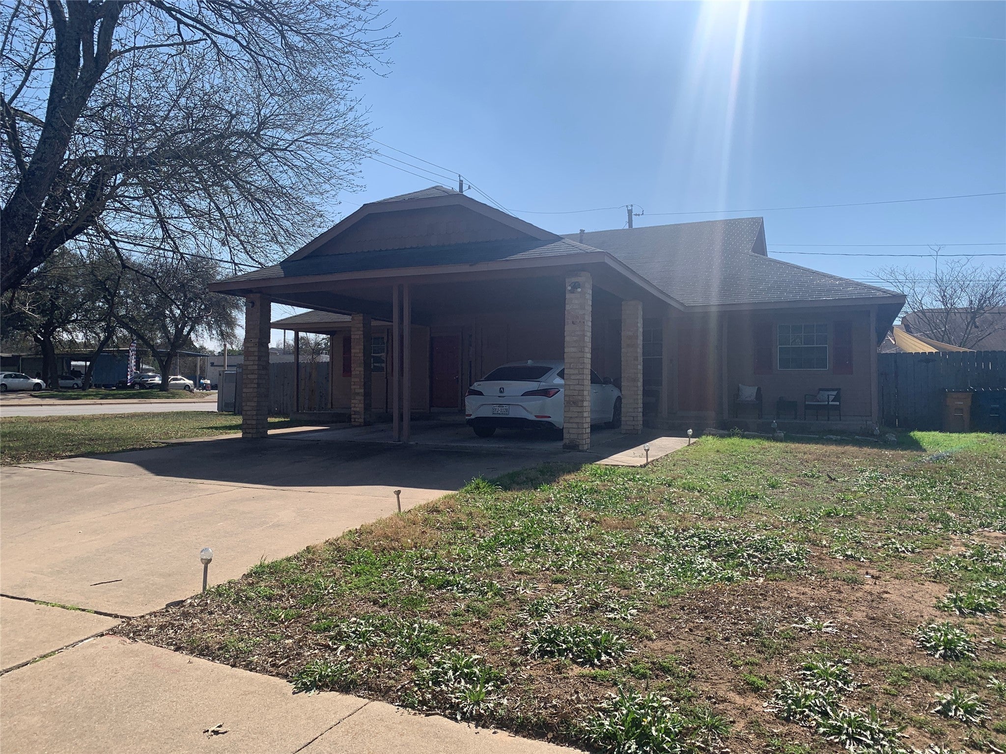 Photo of Listing #1253702