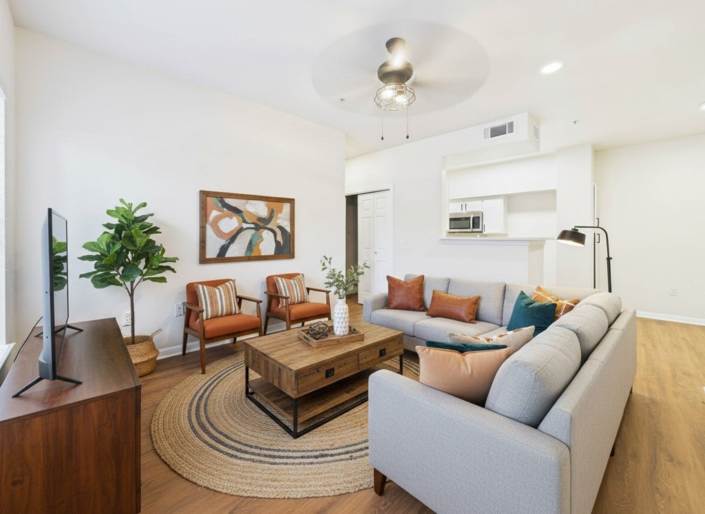 2320 Gracy Farms Lane 323, Austin