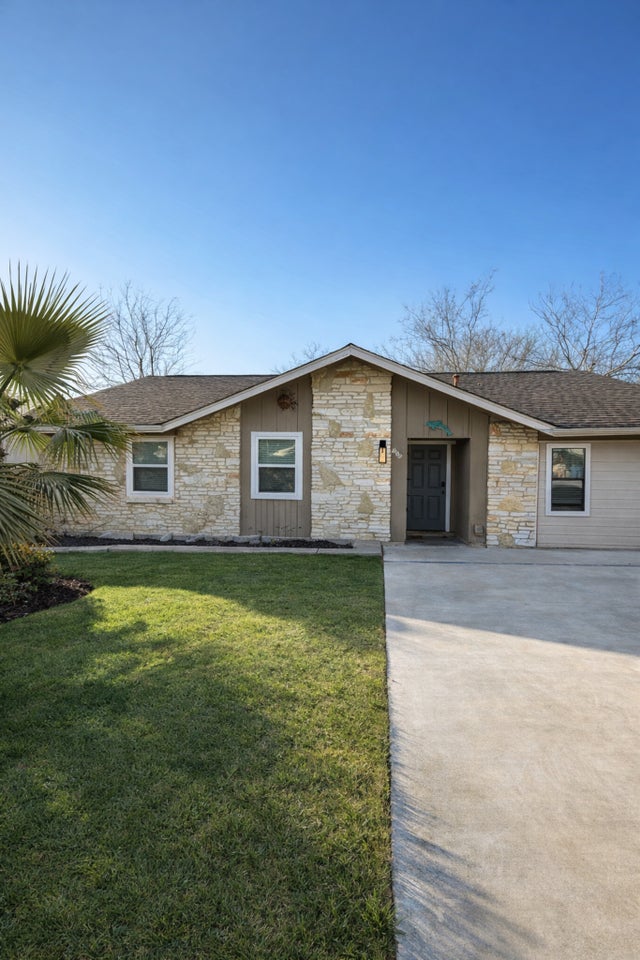 6902 Colony Park Drive, Austin