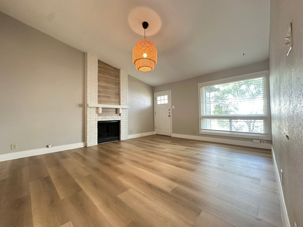 Photo of Listing #5662529