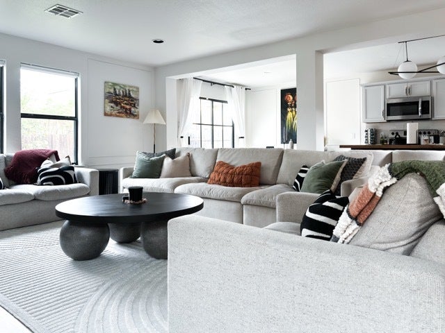 5624 Victory Gallop Drive, Del Valle