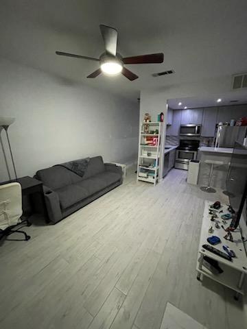 Photo of Listing #1329893