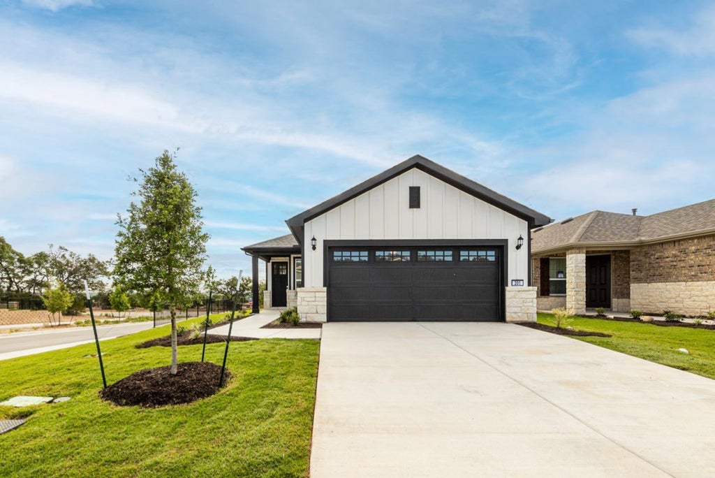 201 Coachsmith Street, Georgetown