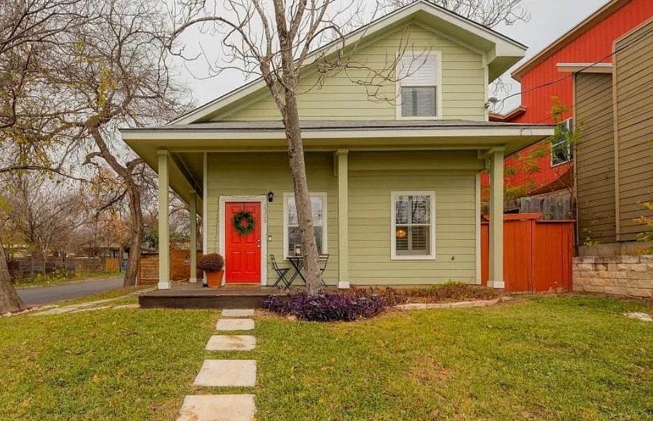2300 E 9th Street, Austin