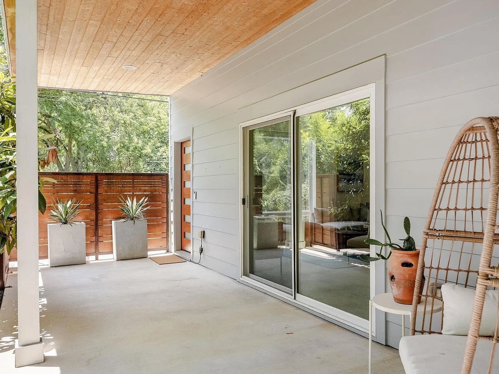 2211 Canterbury Street B, Austin