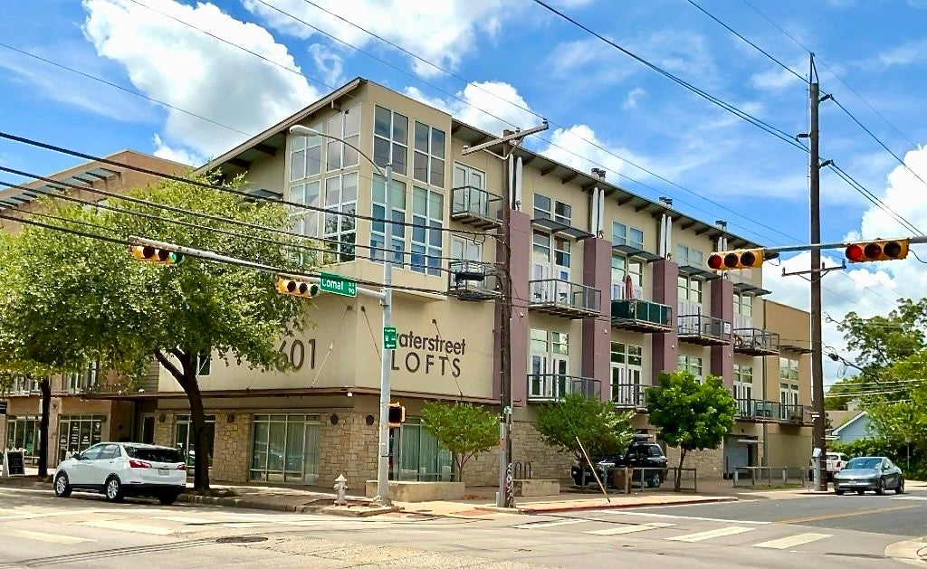 1601 E Cesar Chavez Street 306, Austin