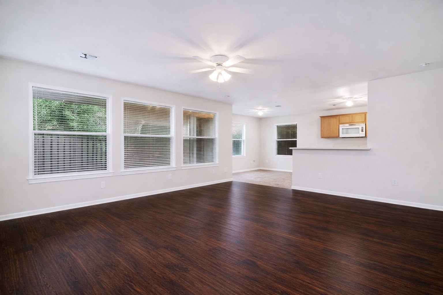 Photo of Listing #8239695