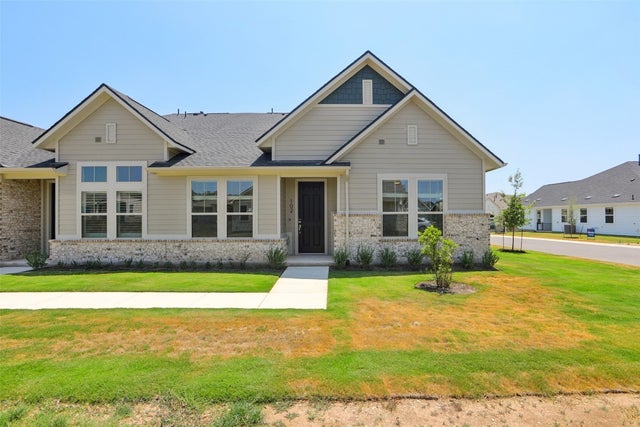 140 Stewart Drive 102, San Marcos