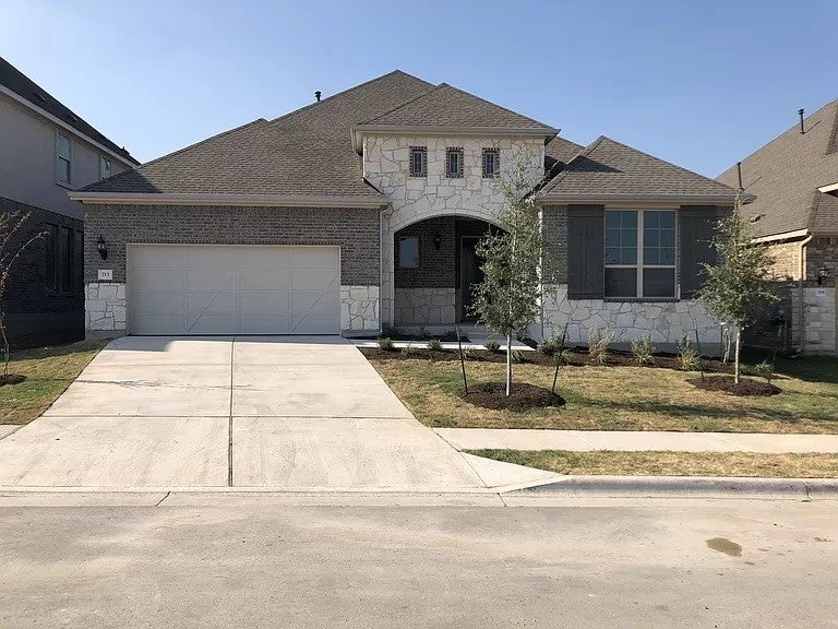 713 Woodview Drive, Leander