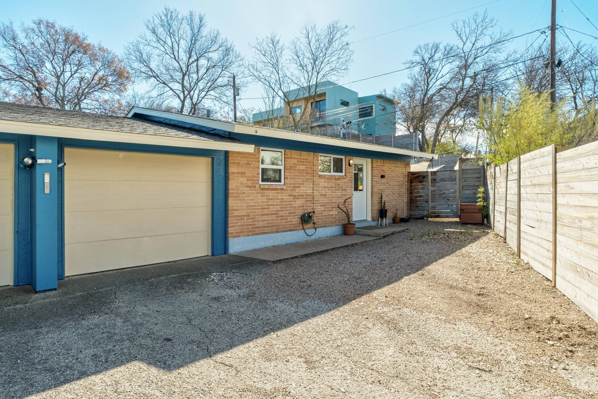 Photo of Listing #6527260