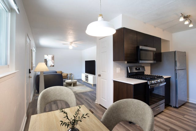 7945 Gault Street 202, Austin