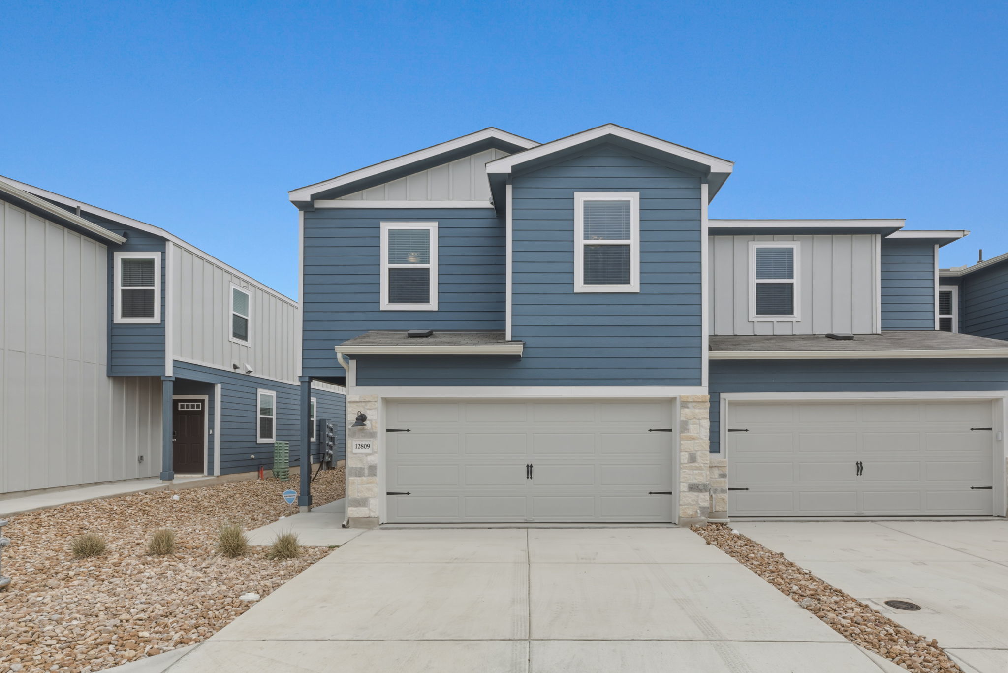 Photo of Listing #6100660