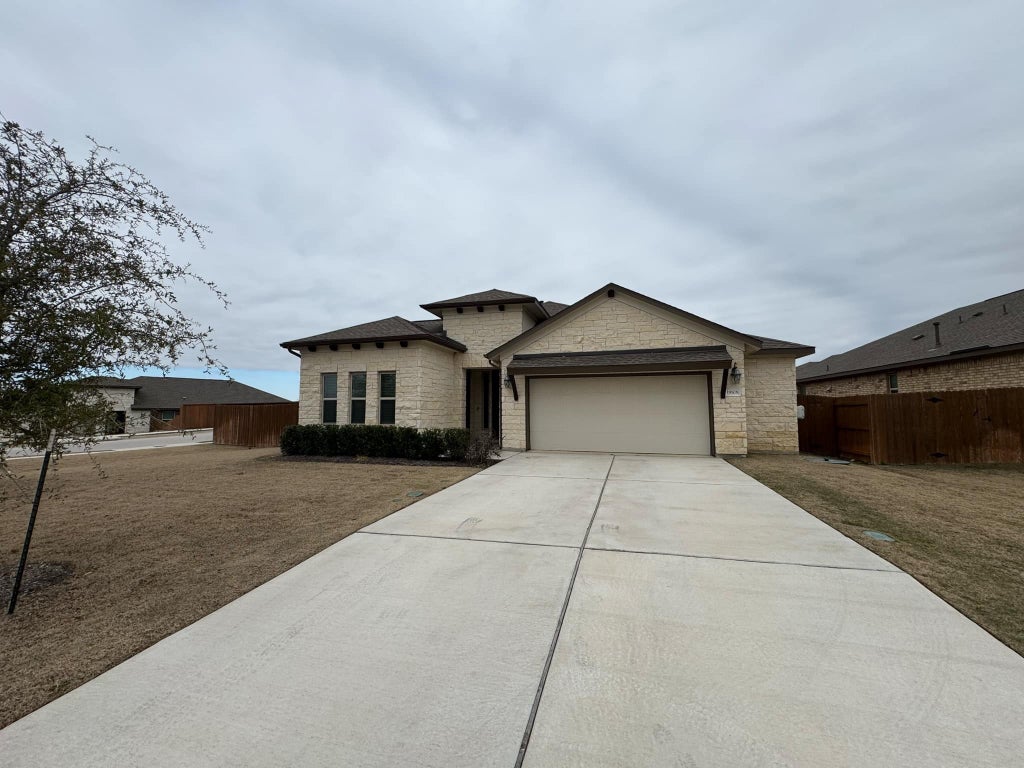19108 Fernando Trail, Austin