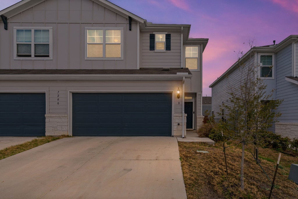 7200 Grenadine Bloom Bend B, Del Valle