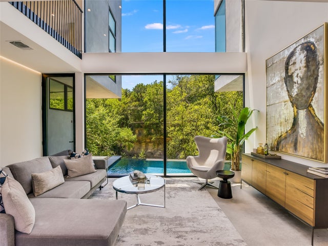 1115 W 31 St, Austin