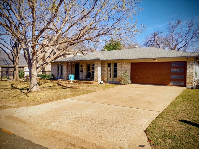 7503 Chimney Corners, Austin