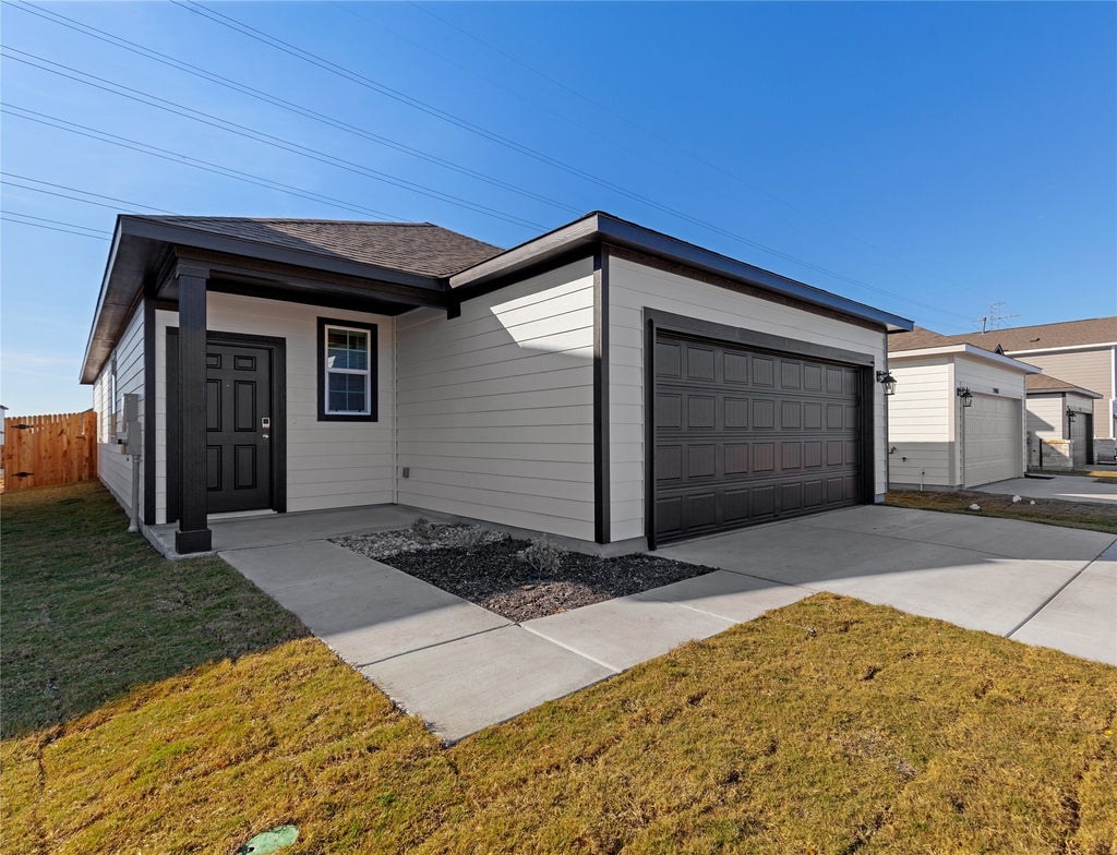 311 Sundown Avenue, Del Valle