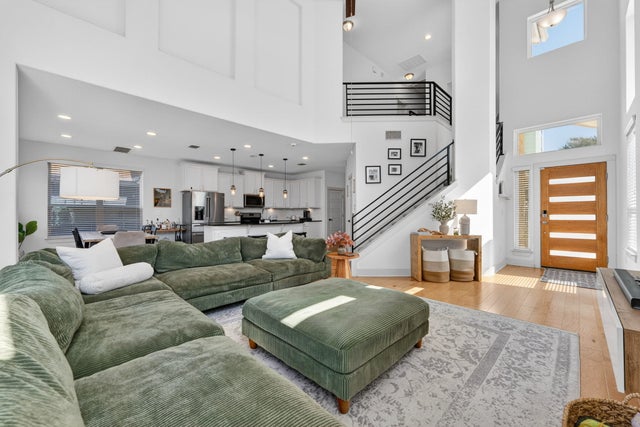 2206 Hermia Street 33, Austin