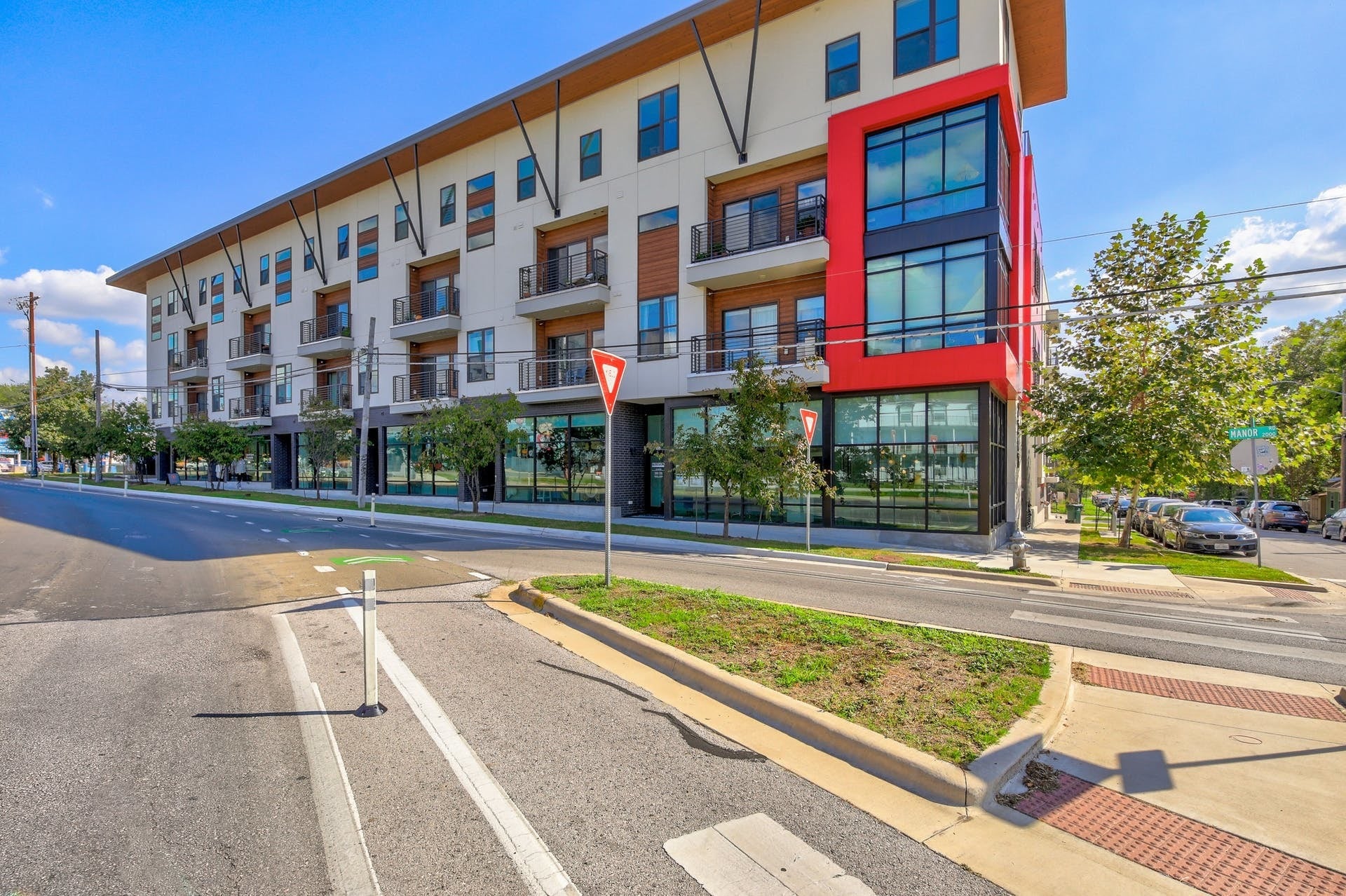 Photo of Listing #2547452