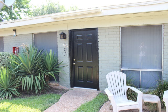 606 W 51 Street 103, Austin