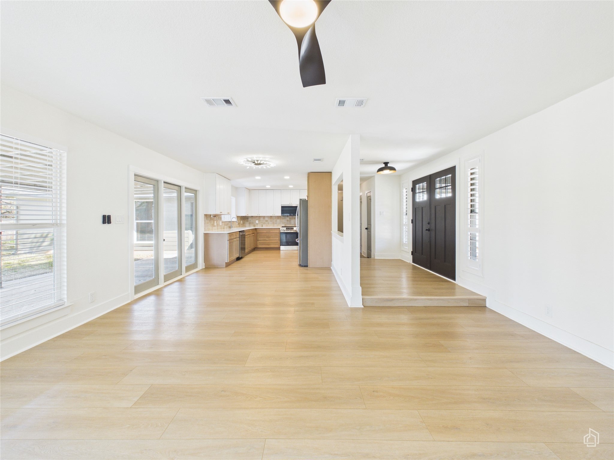 Photo of Listing #8239516