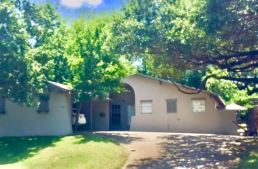 1415 Valleyridge Drive A, Austin