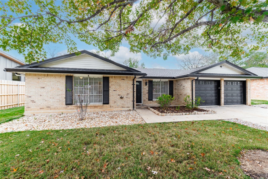2207 Southern Oaks Drive, Austin