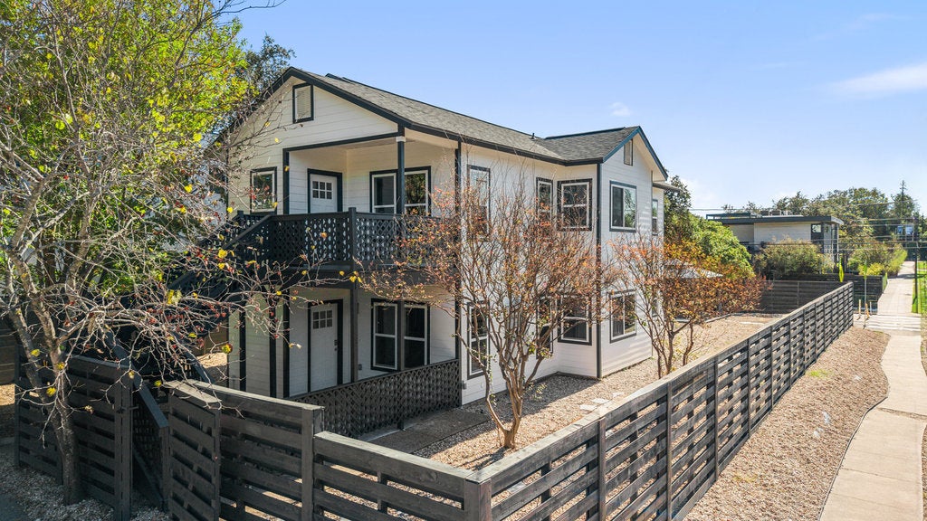 814 W Mary Street 2-b, Austin