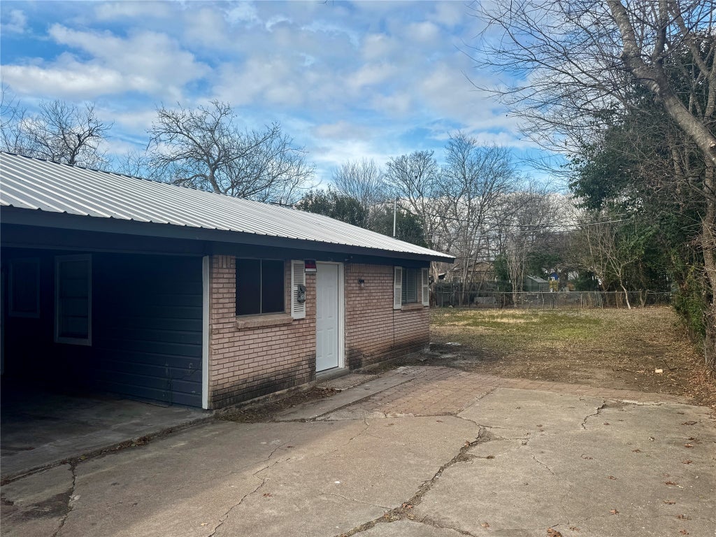 202 W North Loop Boulevard B, Austin