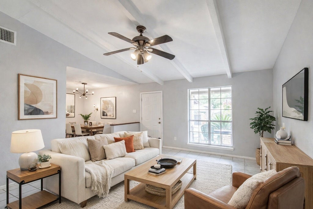 8206 Exmoor Drive B, Austin