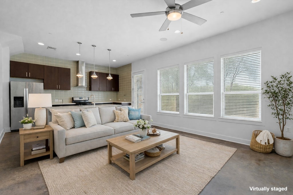 8922 Menchaca Road 1004, Austin