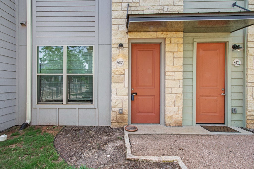 7805 Cooper Lane 602, Austin