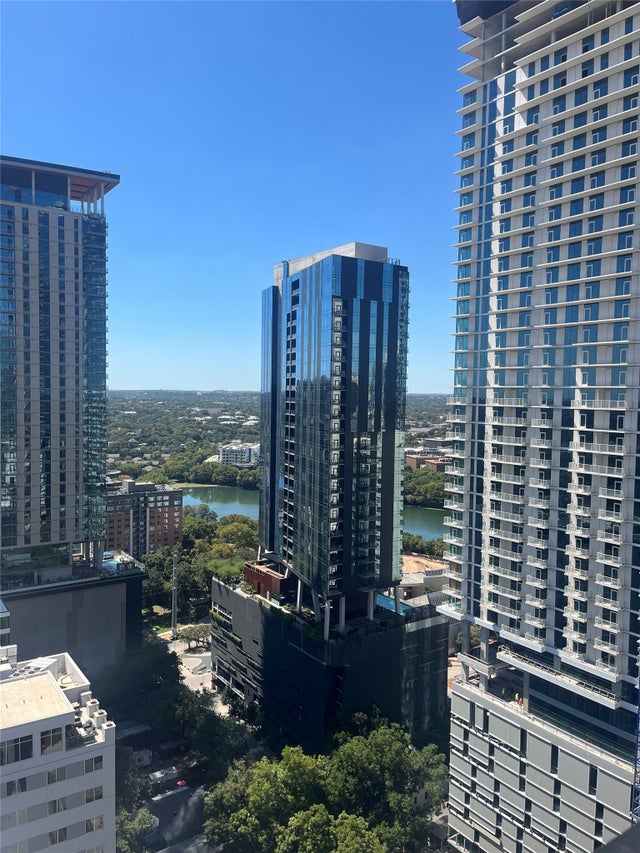 84 East Avenue 2807, Austin