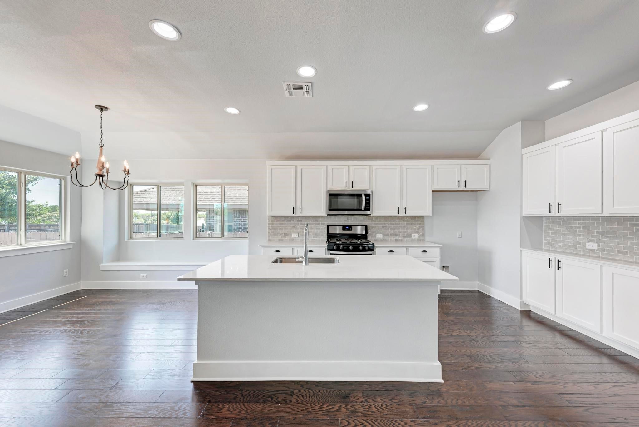 Photo of Listing #4442562