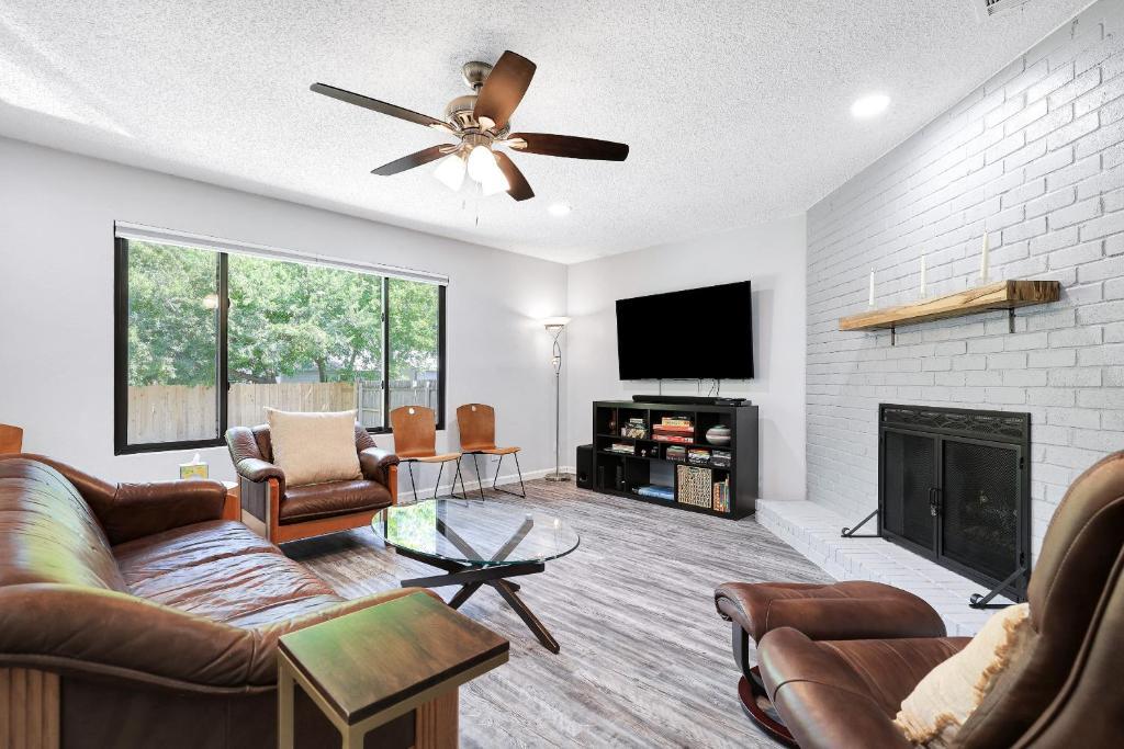 Photo of Listing #3070837