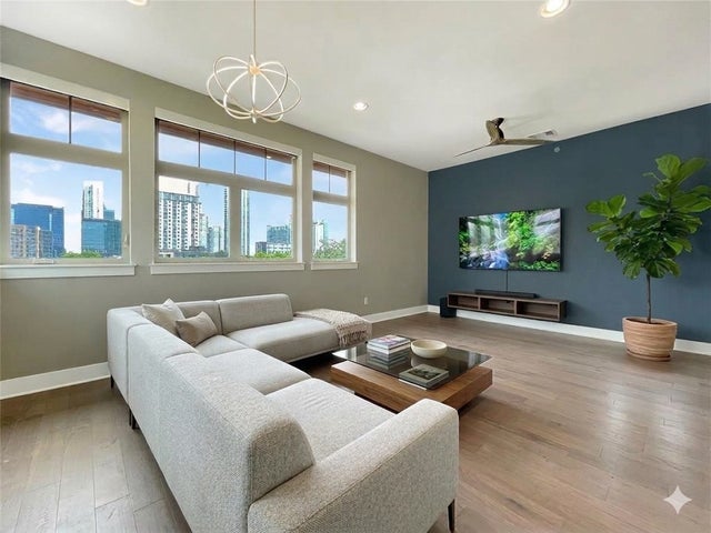 908 Nueces Street 42, Austin