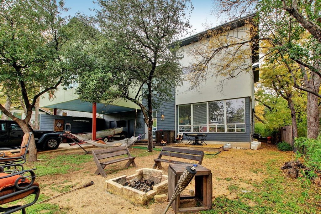 616 W 35th Street B, Austin
