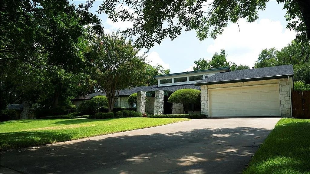 Photo of Listing #4342087