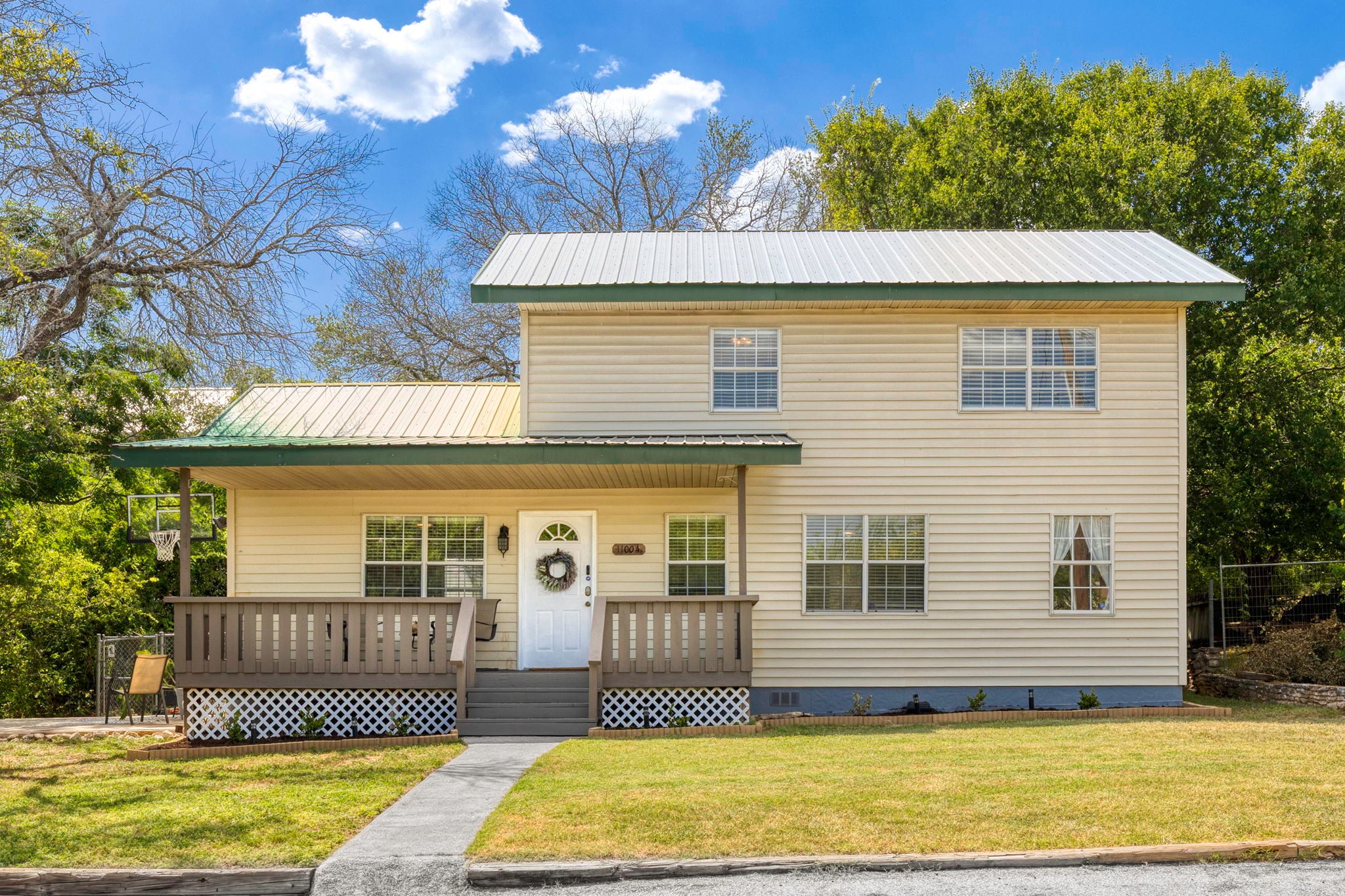 Photo of Listing #5645072