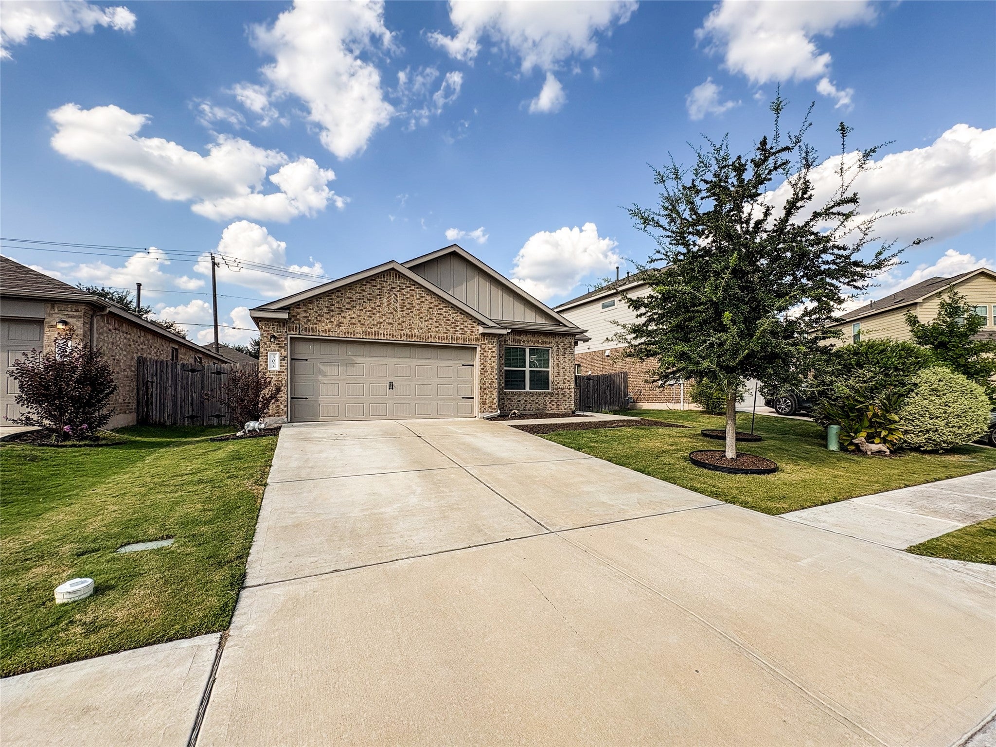 Photo of Listing #4765972