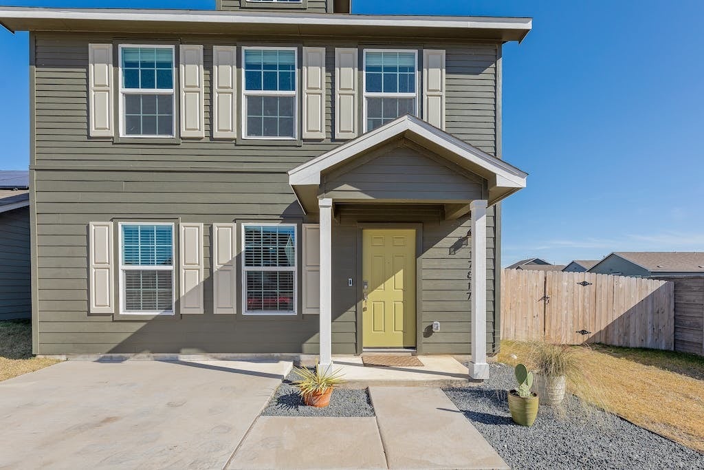 Photo of Listing #7916502