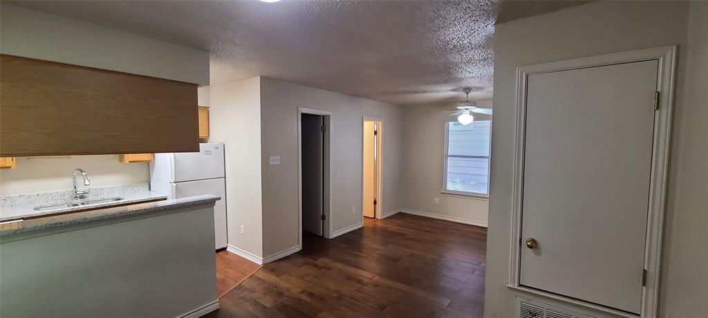 Photo of Listing #4433508