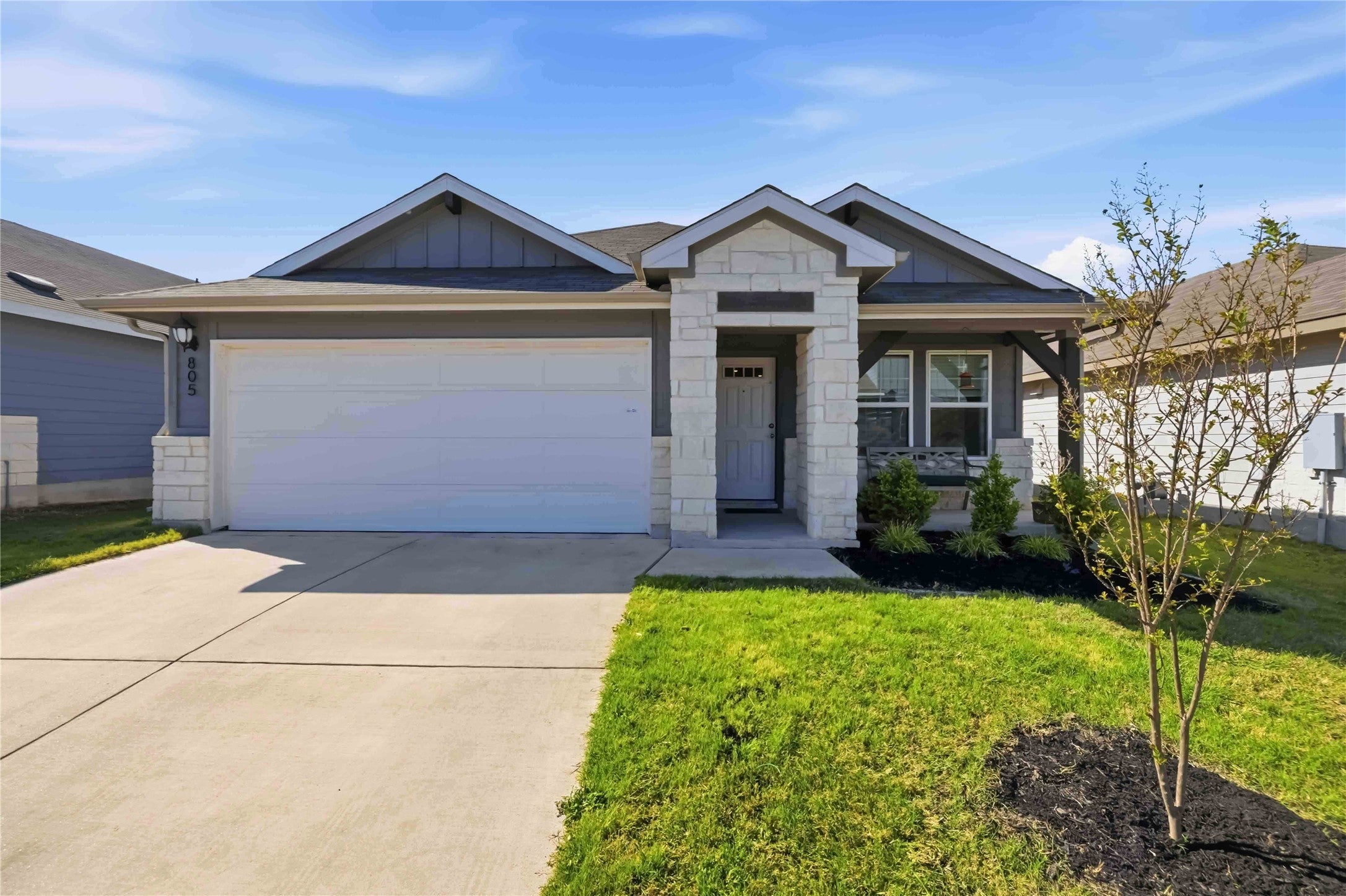 Photo of Listing #3869672