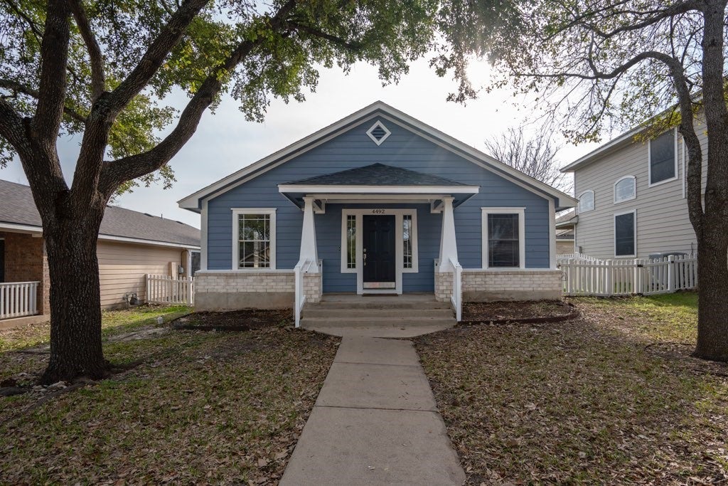 Photo of Listing #5940796