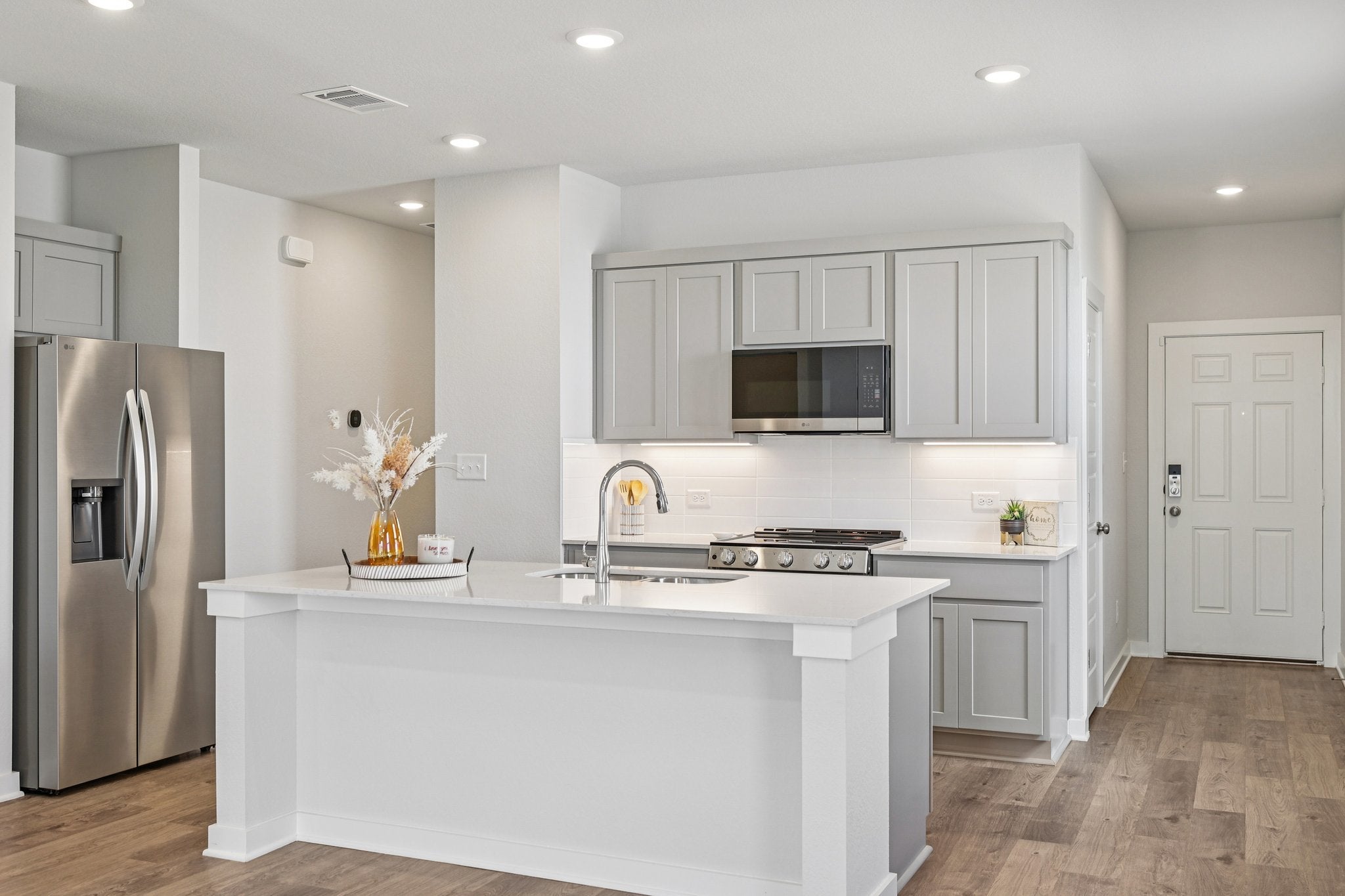 Photo of Listing #3118569