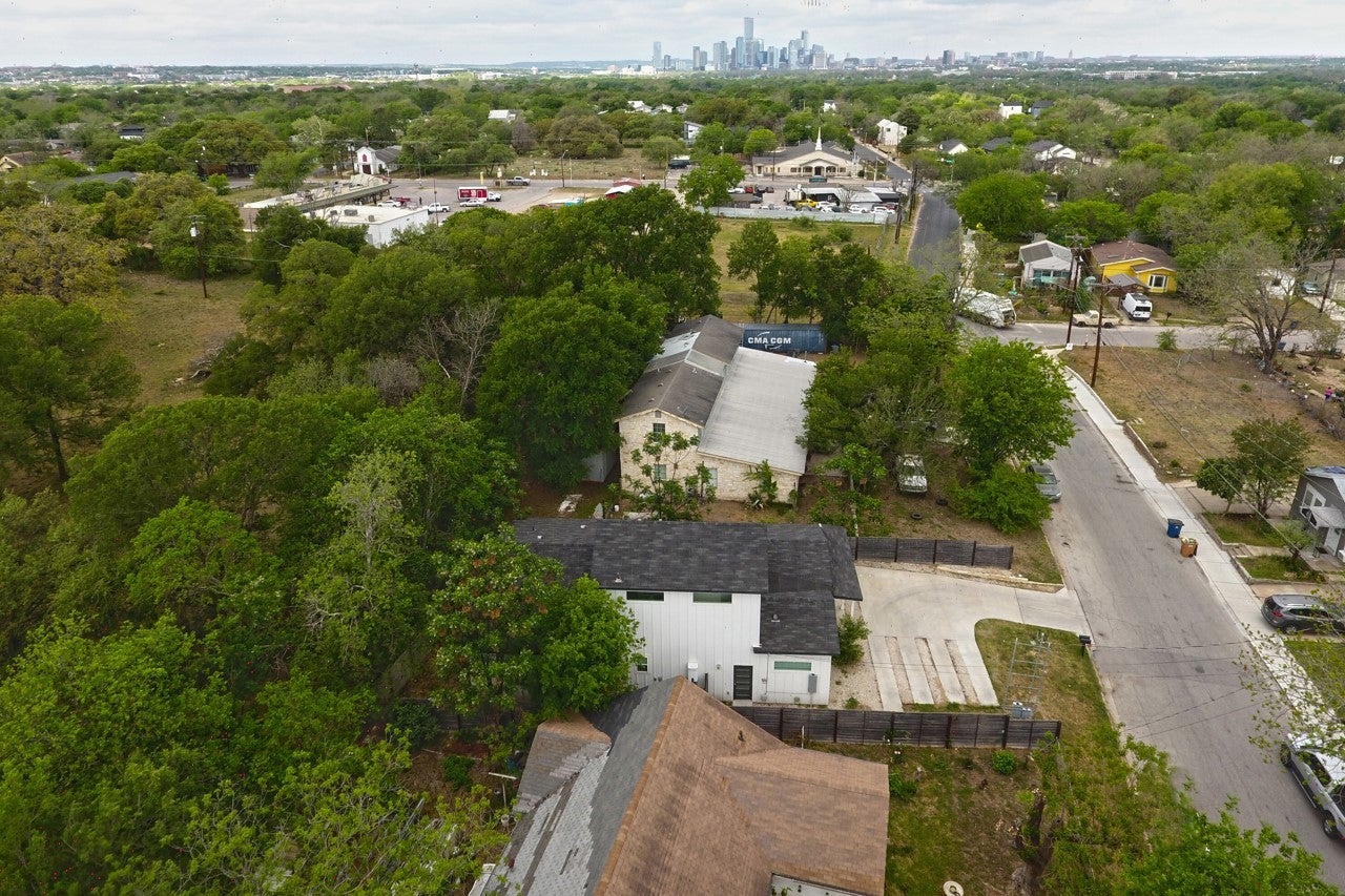 Photo of Listing #7777076