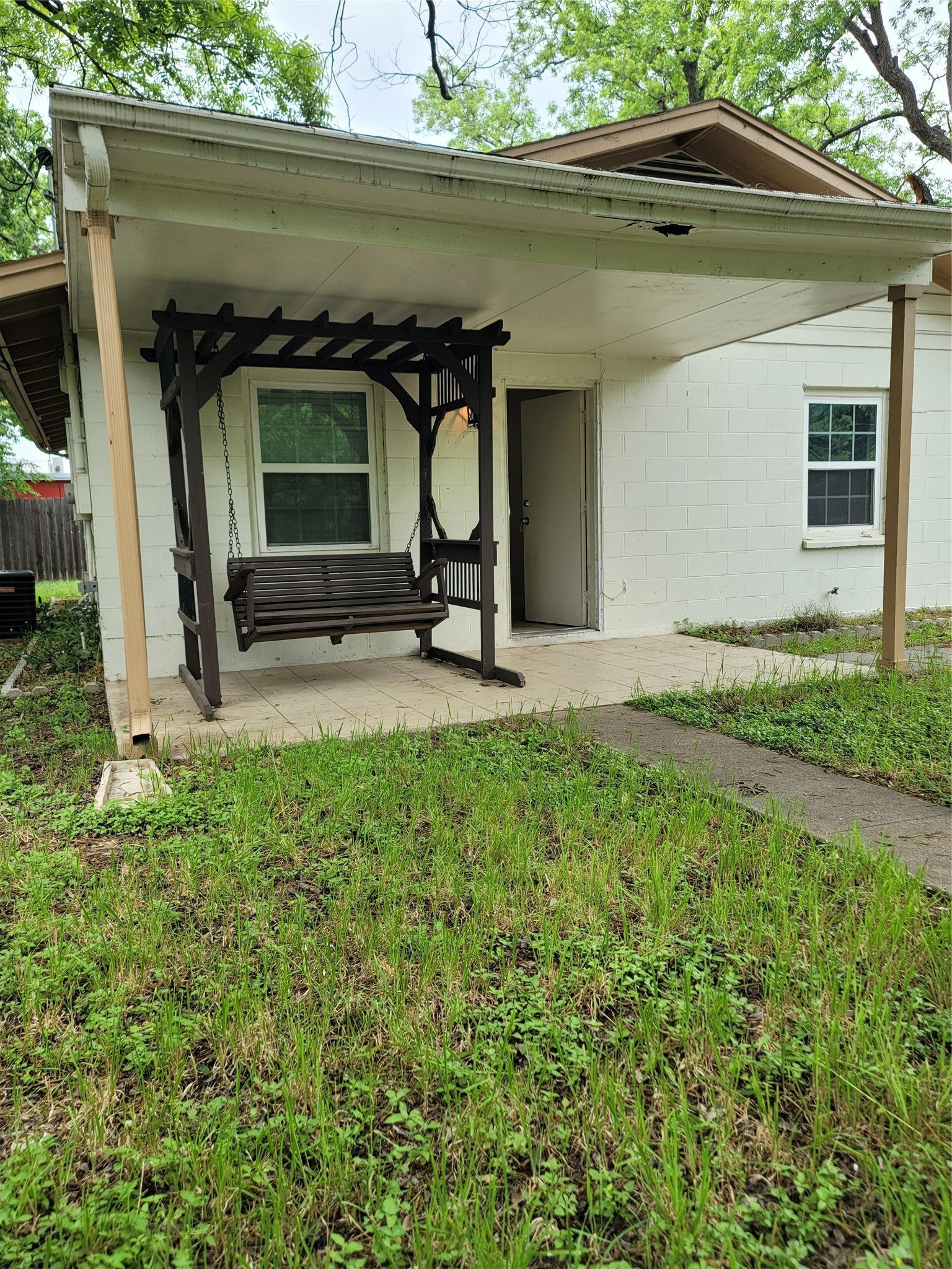 Photo of Listing #4377983