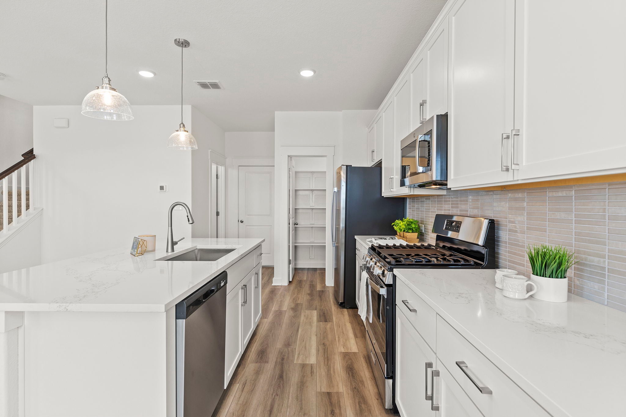 Photo of Listing #9256486